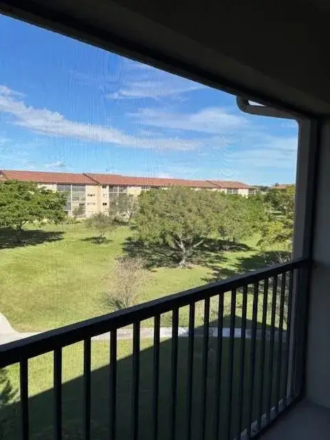 12651 SW 16 Court # b, Pembroke Pines FL 33027 photo 4