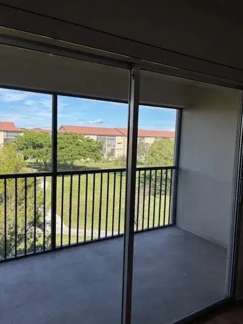 12651 SW 16 Court # b, Pembroke Pines FL 33027 photo 5