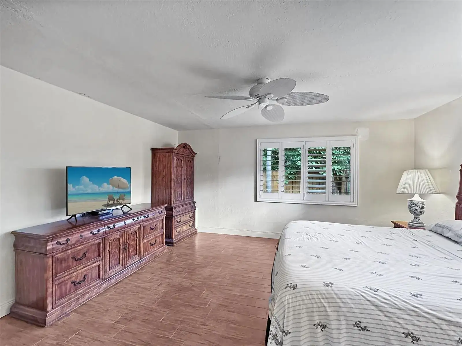 2936 NW 9th Terrace, Wilton Manors FL 33311 photo 3