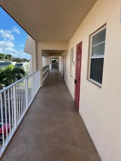 1000 Country Club Drive # 403, Margate FL 33063 photo 4