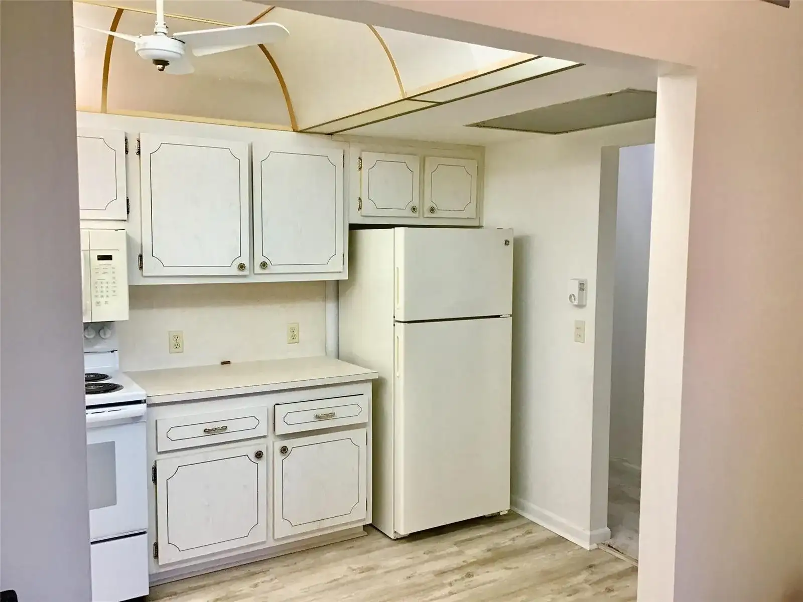 204 Preston # 204, Boca Raton FL 33434 photo 3