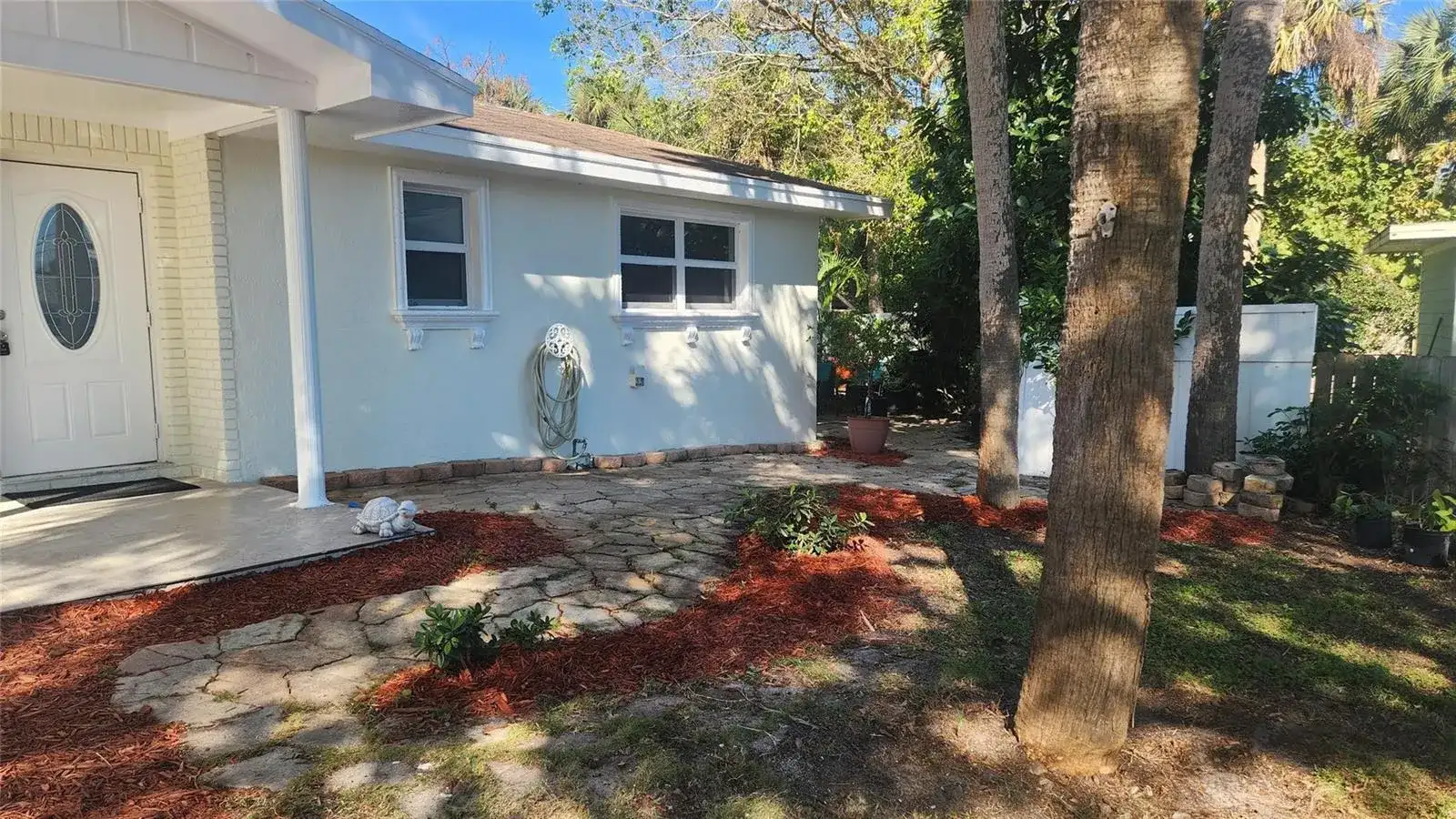 4646 NE Dudley Circle, Jensen Beach FL 34957 photo 2