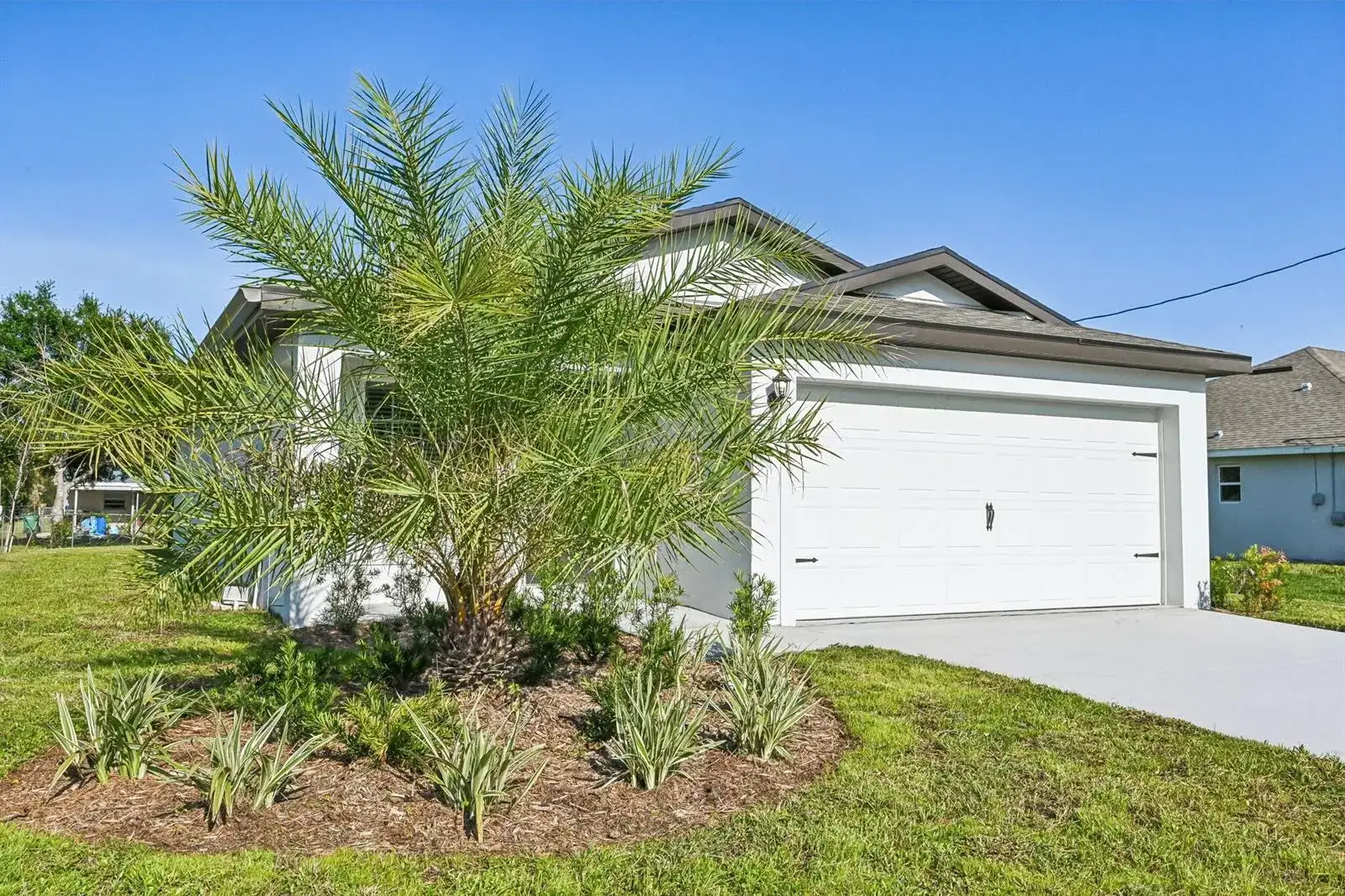 5606 Seagrape Drive, Fort Pierce FL 34982 photo 3