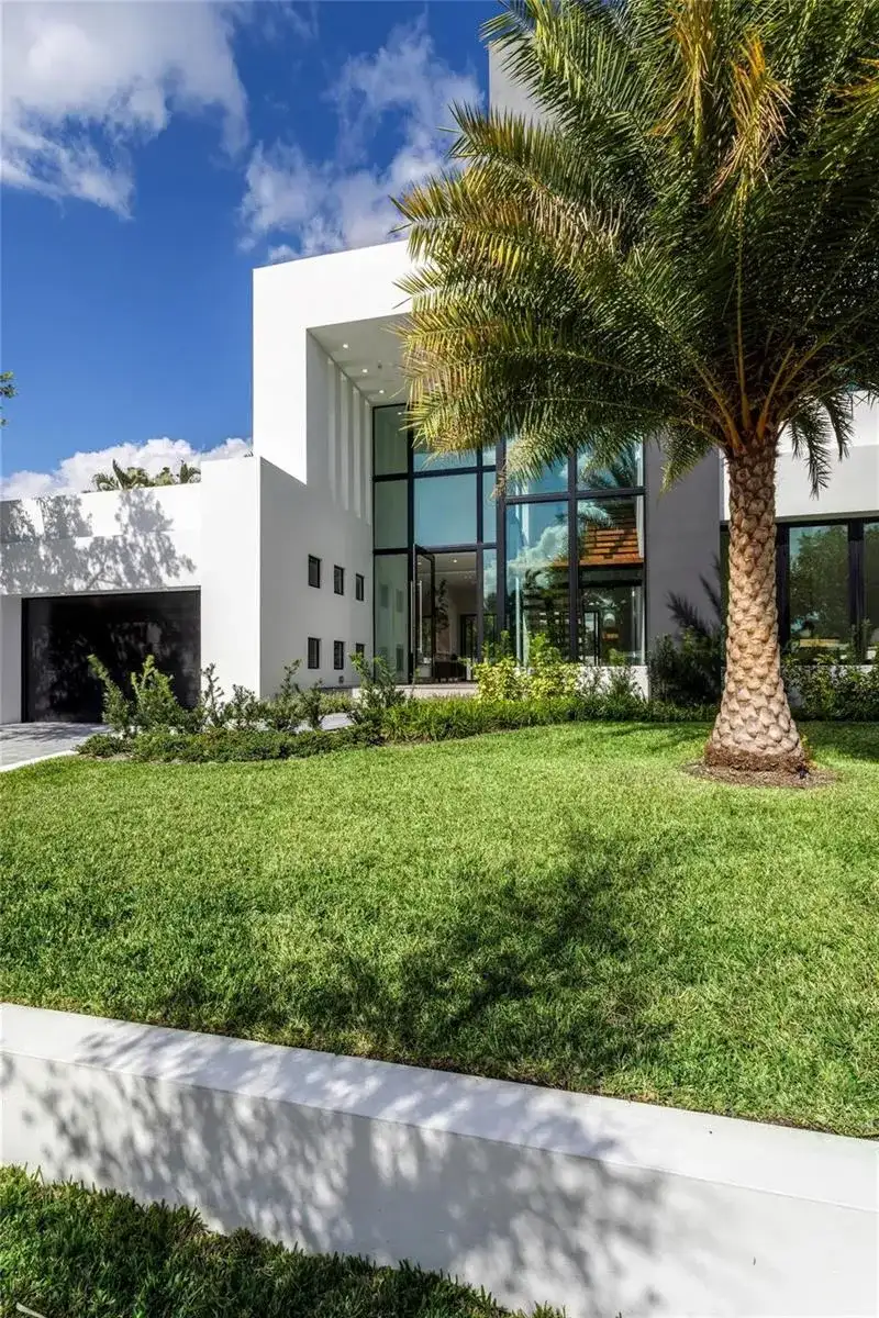 3205 Leigh Road, Pompano Beach FL 33062 photo 2
