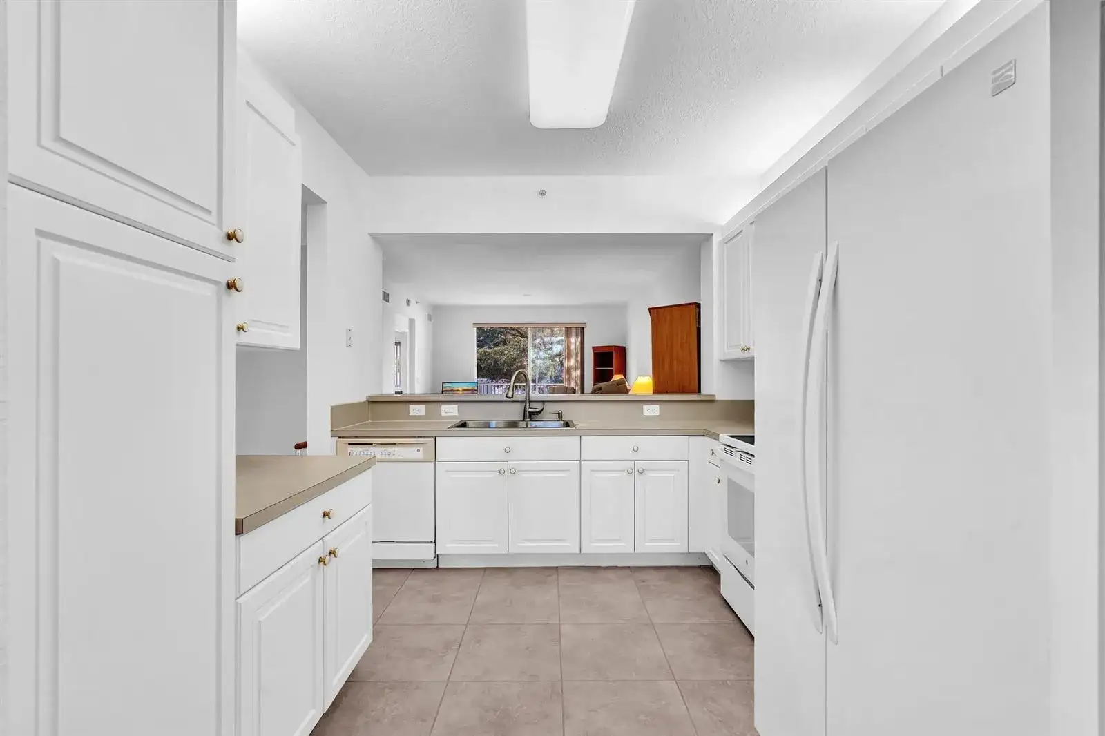 7735 Yardley Drive # 201, Tamarac FL 33321 photo 4