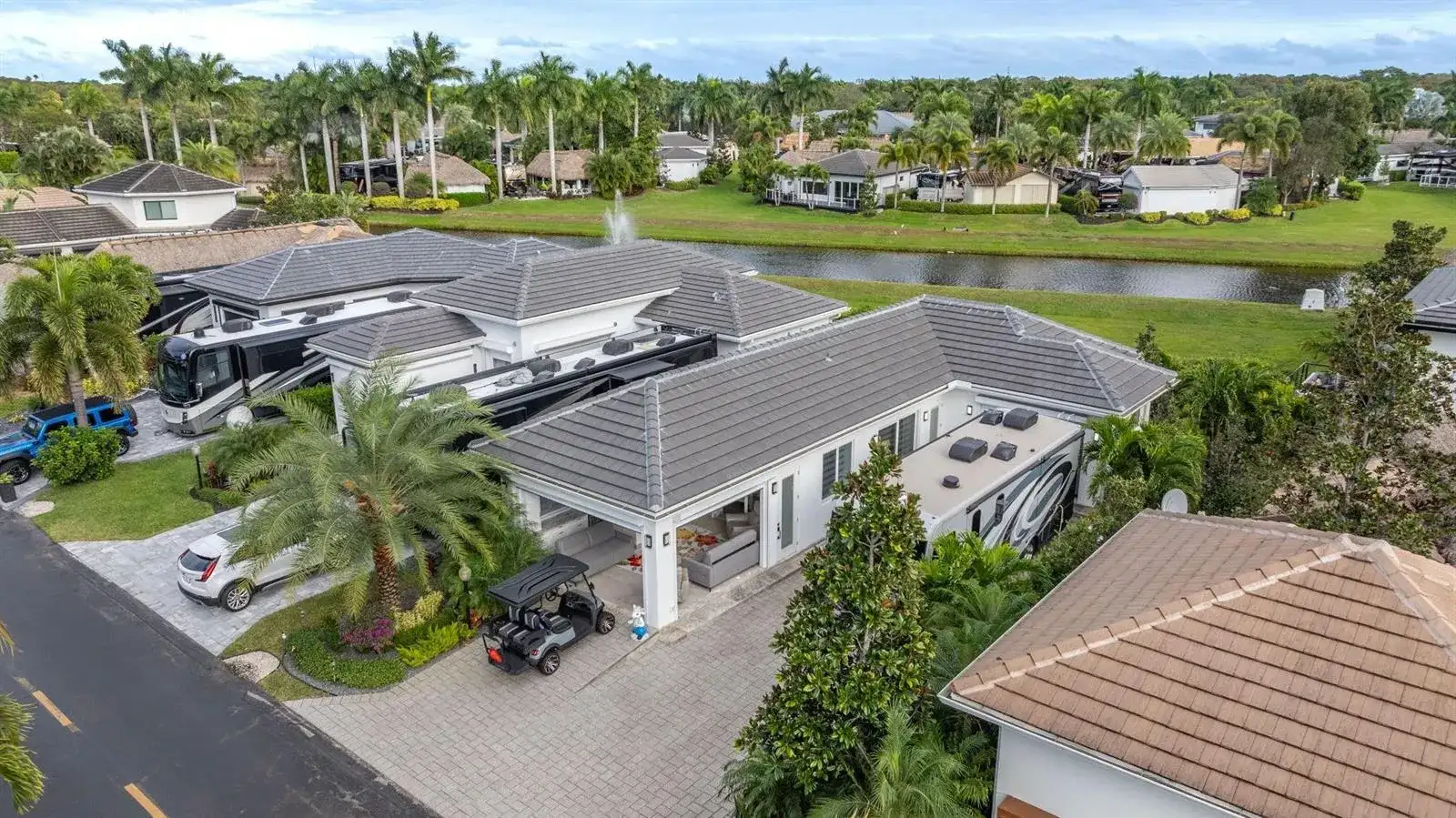 633 N Cortez Drive # 633, Margate FL 33068 photo 2
