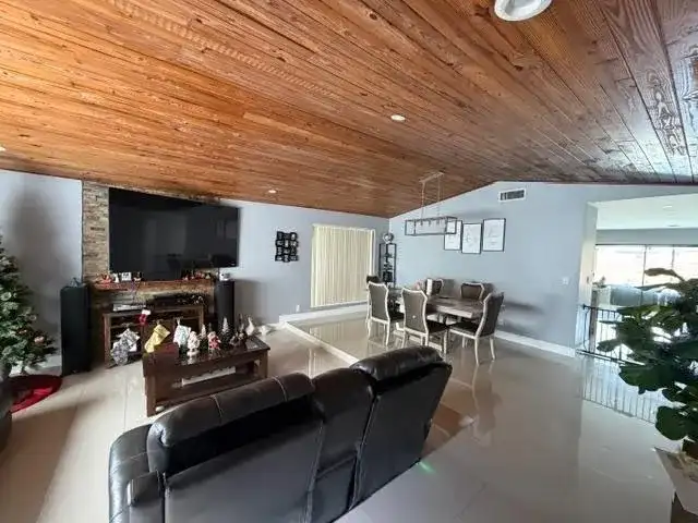 680 NW 49th Avenue, Coconut Creek FL 33063 photo 2