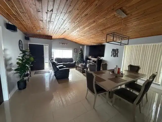 680 NW 49th Avenue, Coconut Creek FL 33063 photo 3