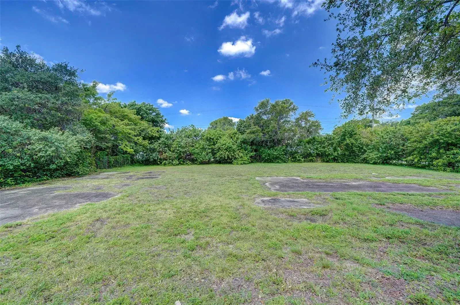 6404 SW 46th Street, Davie FL 33314 photo 2