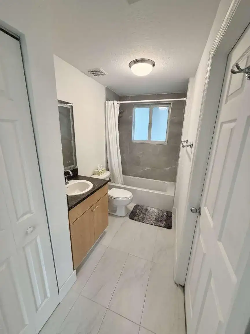 7516 NE 1st Avenue # 302, Miami FL 33138 photo 5
