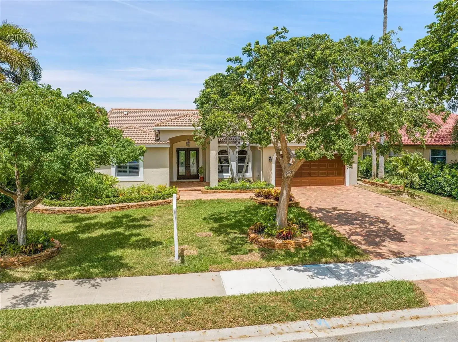 4910 NW 104th Avenue, Coral Springs FL 33076 photo 3