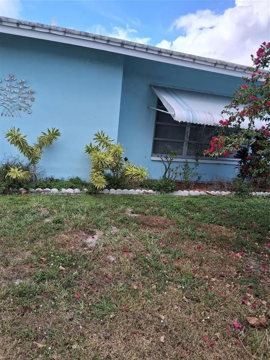 5709 NW 87th Avenue, Tamarac FL 33321 photo 4
