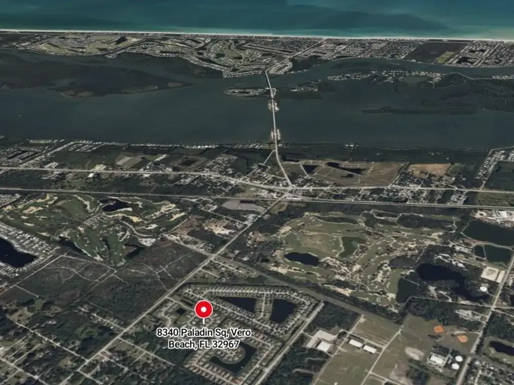 8340 Paladin Square, Vero Beach FL 32967 photo 2