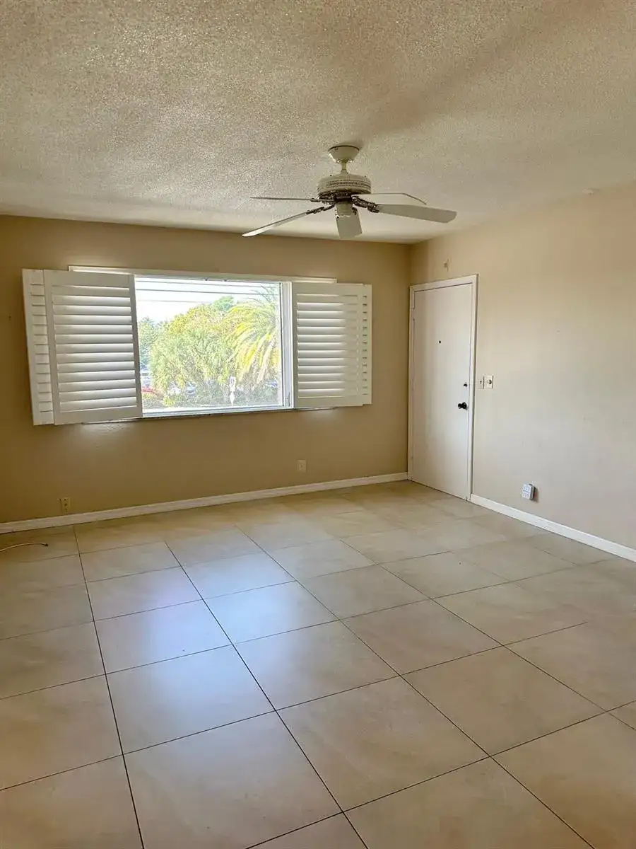 350 S Cypress Road # 522, Pompano Beach FL 33060 photo 3