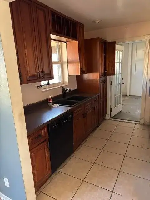 321 NE Genesee Avenue, Port St. Lucie FL 34983 photo 5