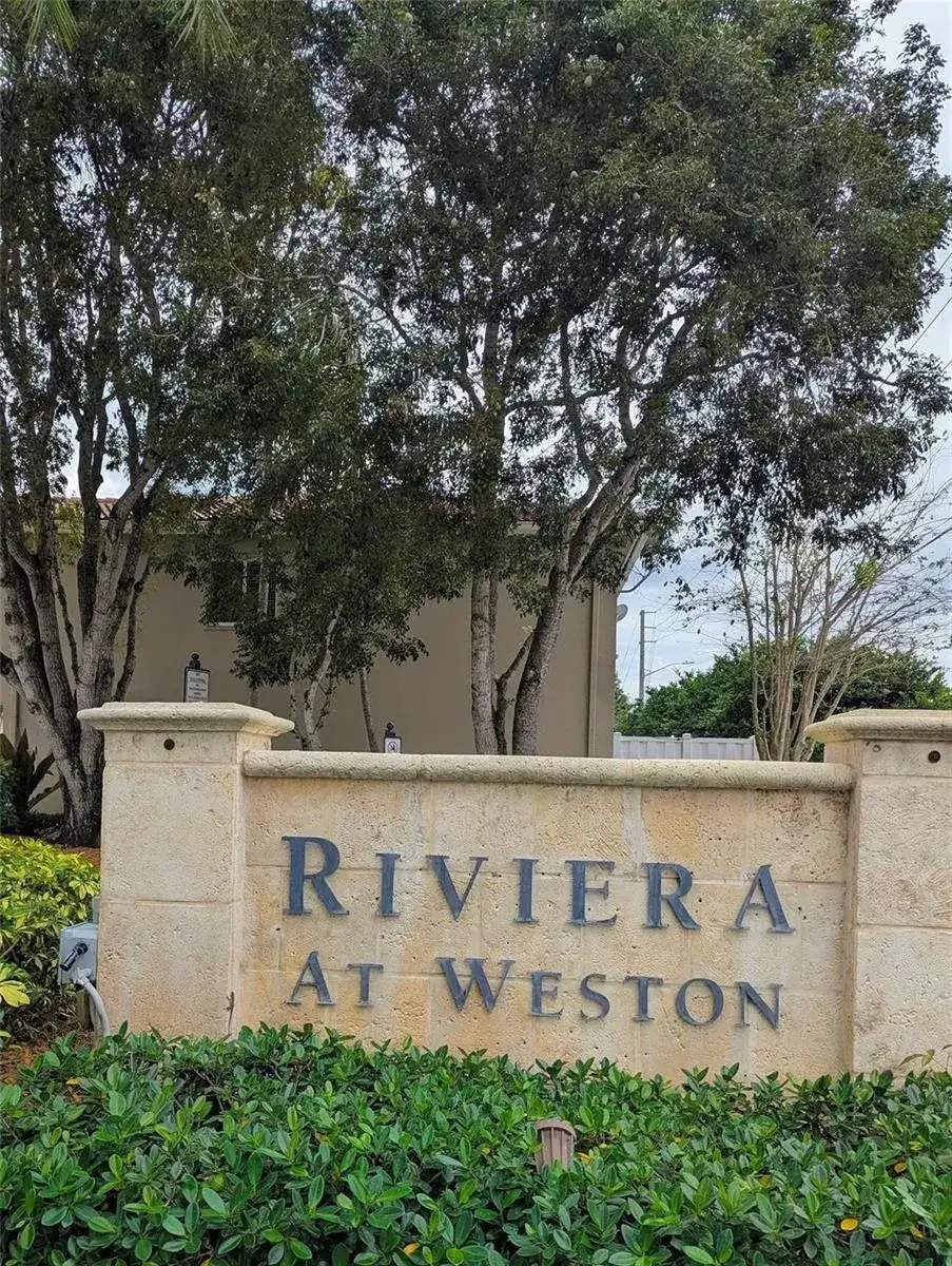 158 Riviera Circle # 3, Weston FL 33326 photo 2