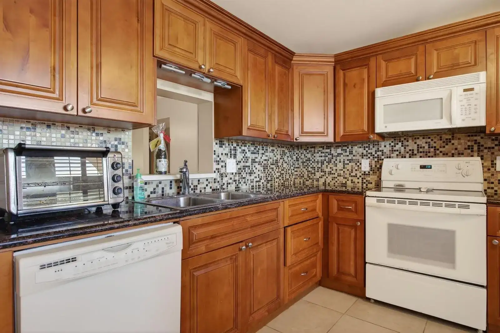 2003 Granada Drive # L4, Coconut Creek FL 33066 photo 4