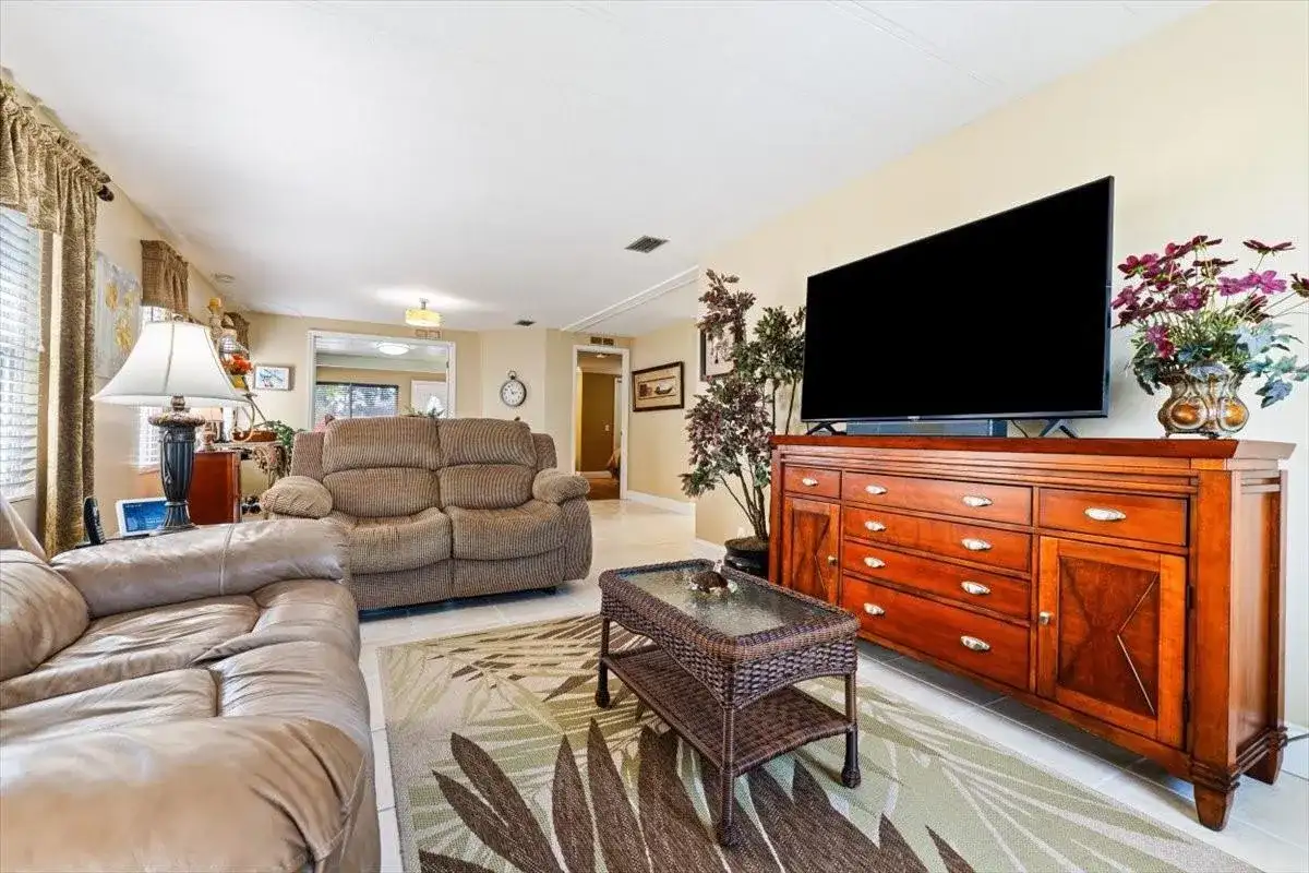 120 NW 51st Street, Deerfield Beach FL 33064 photo 4
