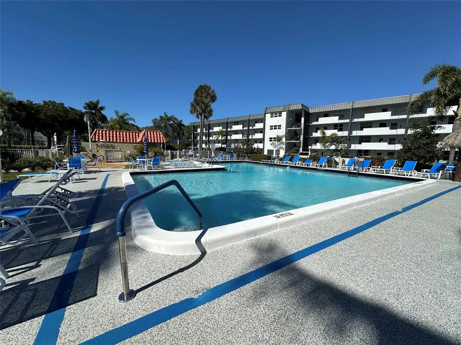777 S Federal Highway, Pompano Beach FL 33062 photo 2