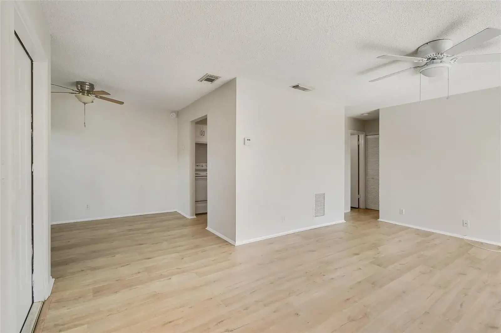 12394 A1a # O8, Palm Beach Gardens FL 33410 photo 3