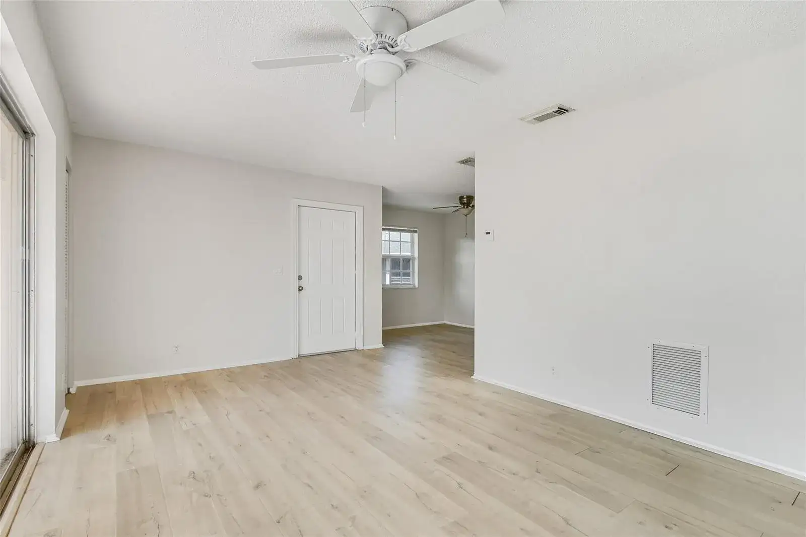 12394 A1a # O8, Palm Beach Gardens FL 33410 photo 4