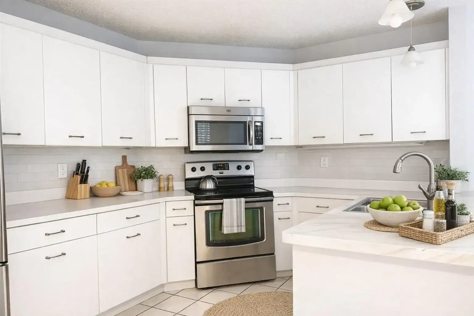10461 NW 12th Court, Plantation FL 33322 photo 2