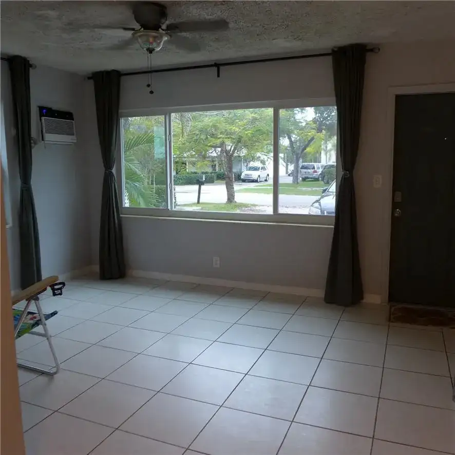 812 NE 15 Avenue, Fort Lauderdale FL 33304 photo 4