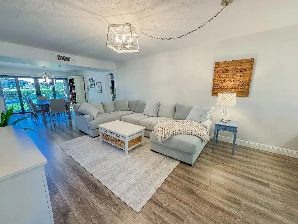 901 Seafarer Circle # 101, Jupiter FL 33477 photo 3
