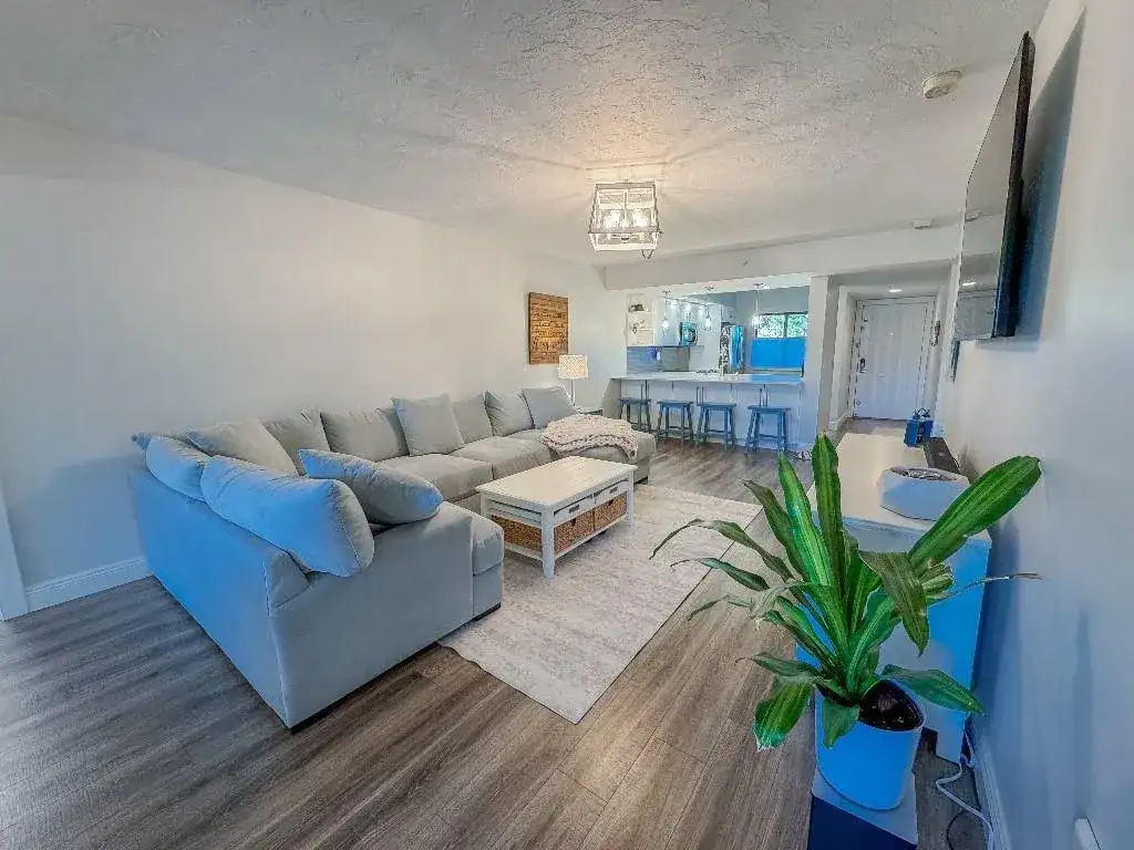 901 Seafarer Circle # 101, Jupiter FL 33477 photo 4