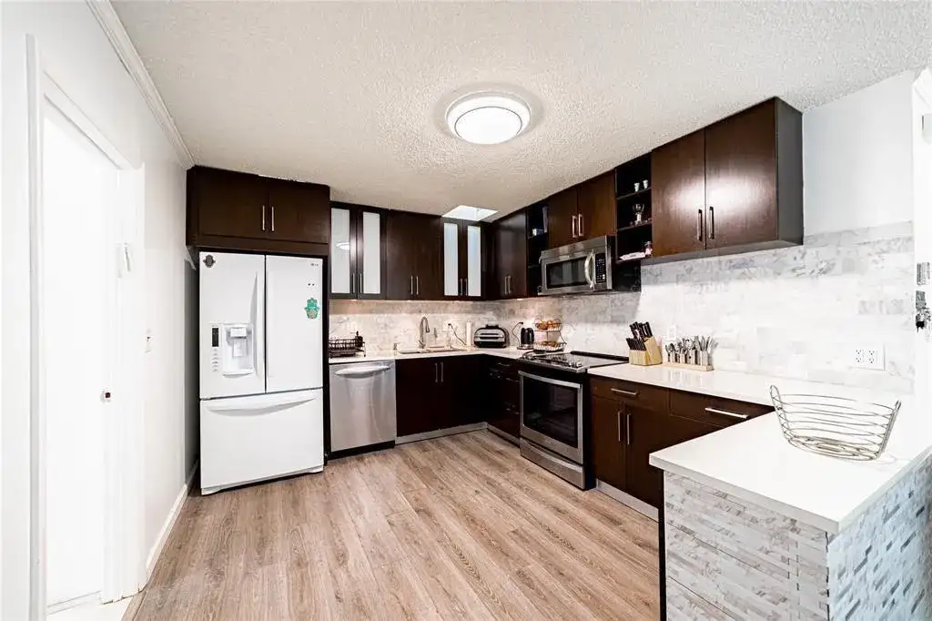402 Saint Andrews Road # 55, Hollywood FL 33021 photo 2