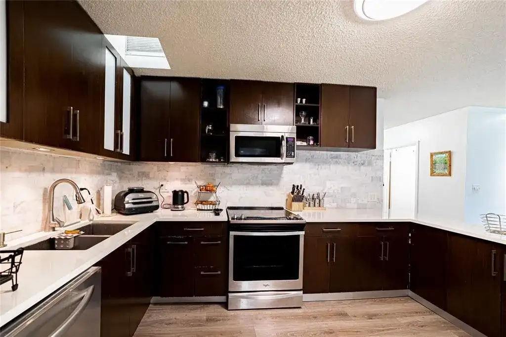 402 Saint Andrews Road # 55, Hollywood FL 33021 photo 3