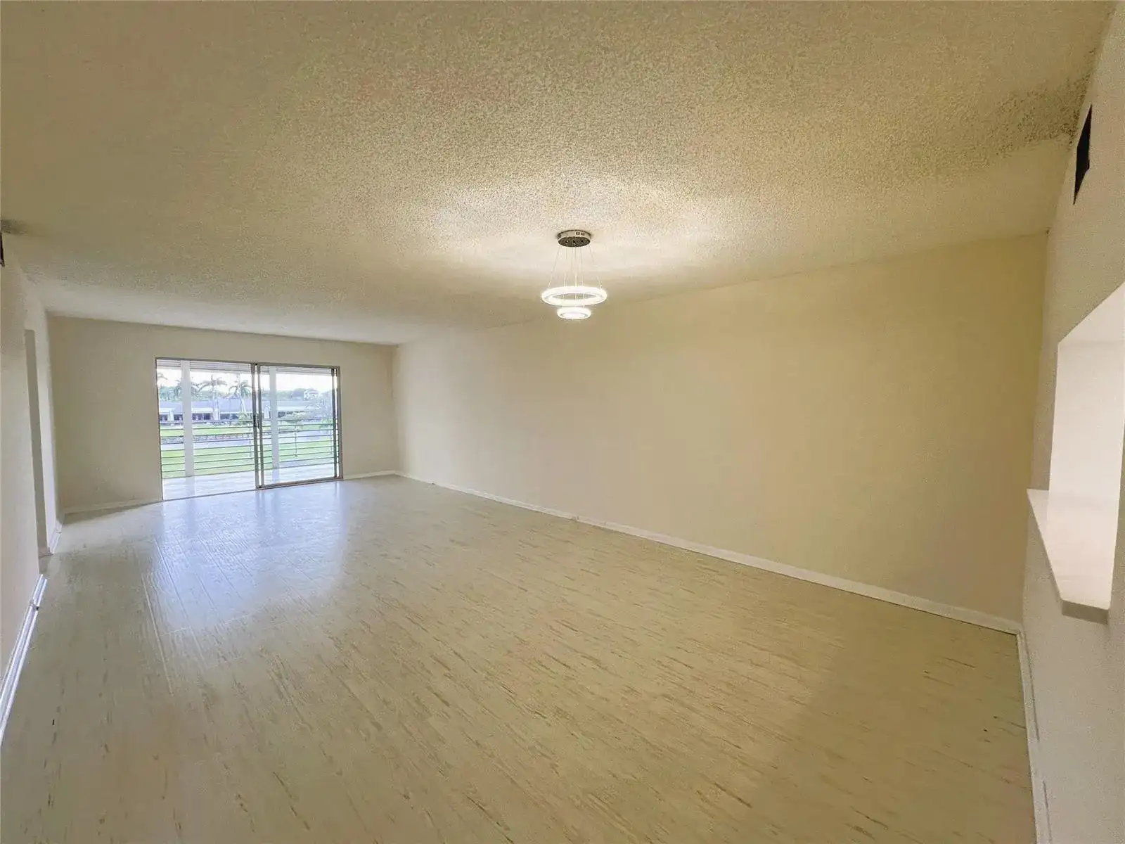 3303 Aruba Way # 4, Coconut Creek FL 33066 photo 3