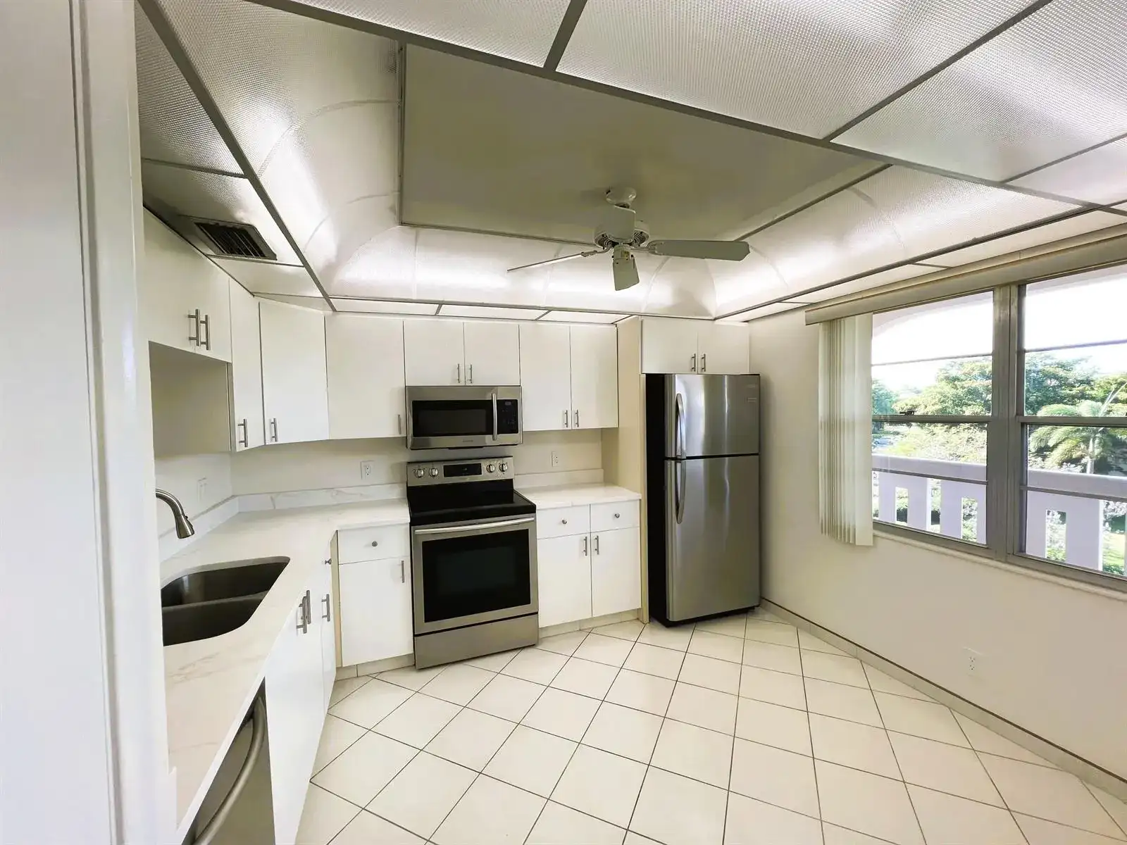 3303 Aruba Way # 4, Coconut Creek FL 33066 photo 4