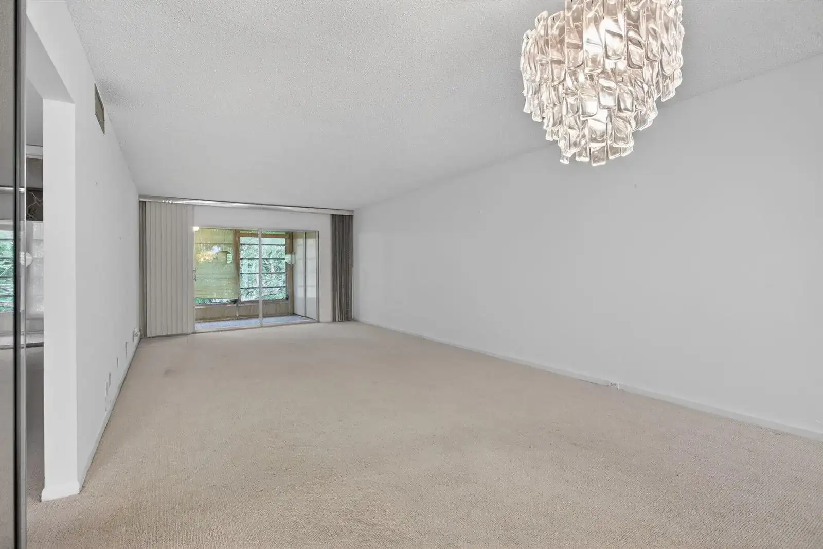 2403 Antigua Circle # B4, Coconut Creek FL 33066 photo 4