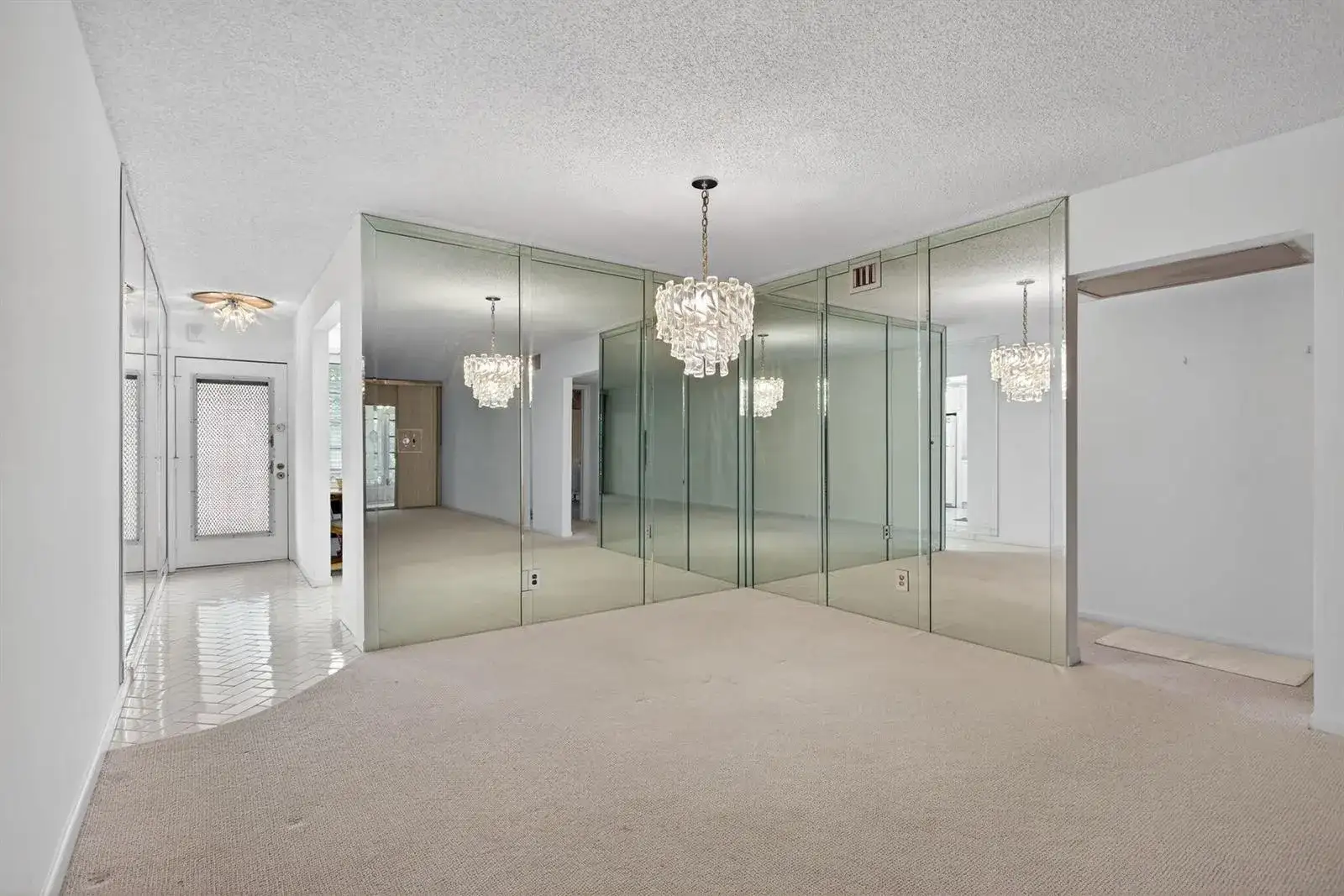 2403 Antigua Circle # B4, Coconut Creek FL 33066 photo 5