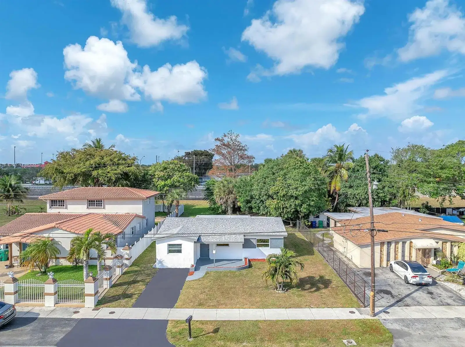 3531 NW 9th Court, Lauderhill FL 33311 photo 4