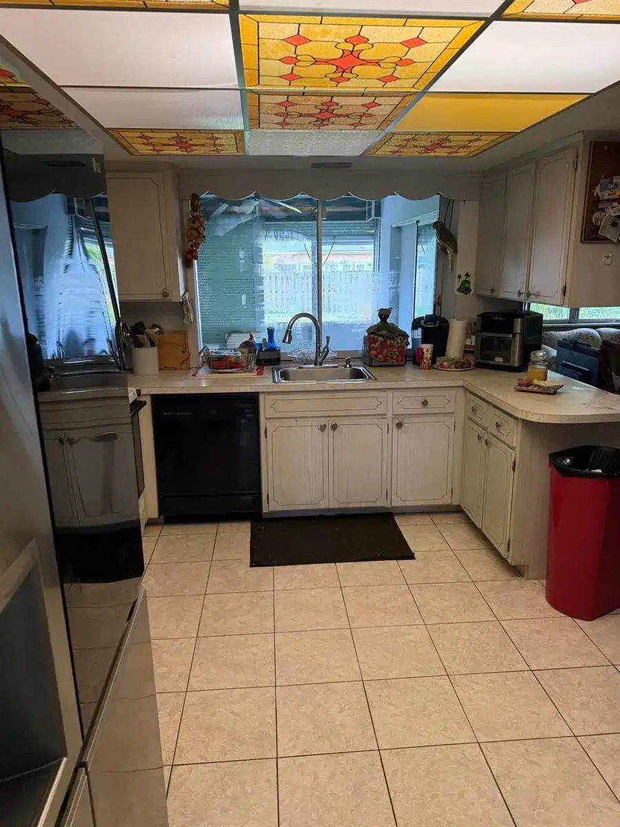 626 S Crescent Drive, Hollywood FL 33021 photo 4