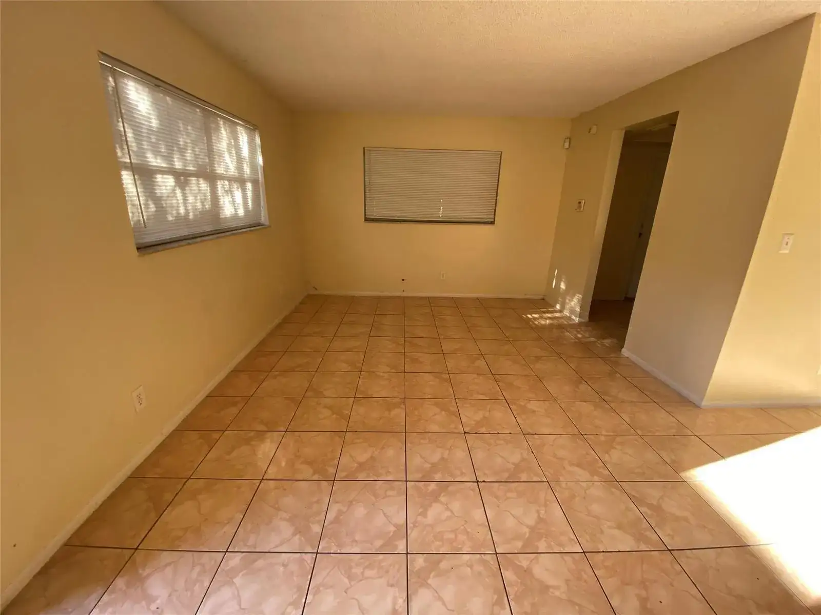 7625 SW 10th Street, North Lauderdale FL 33068 photo 5