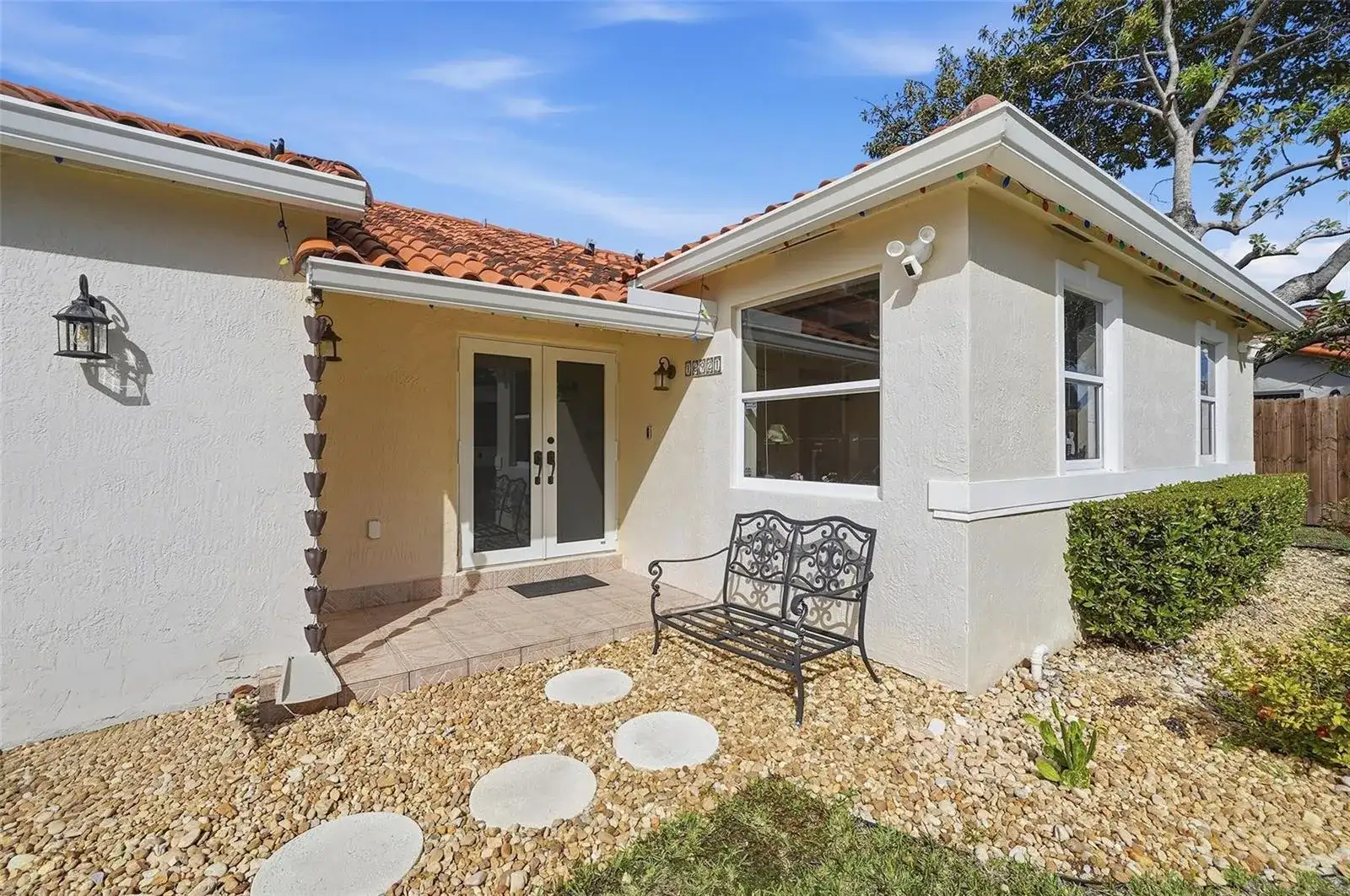 16921 SW 92nd Court, Palmetto Bay FL 33157 photo 3