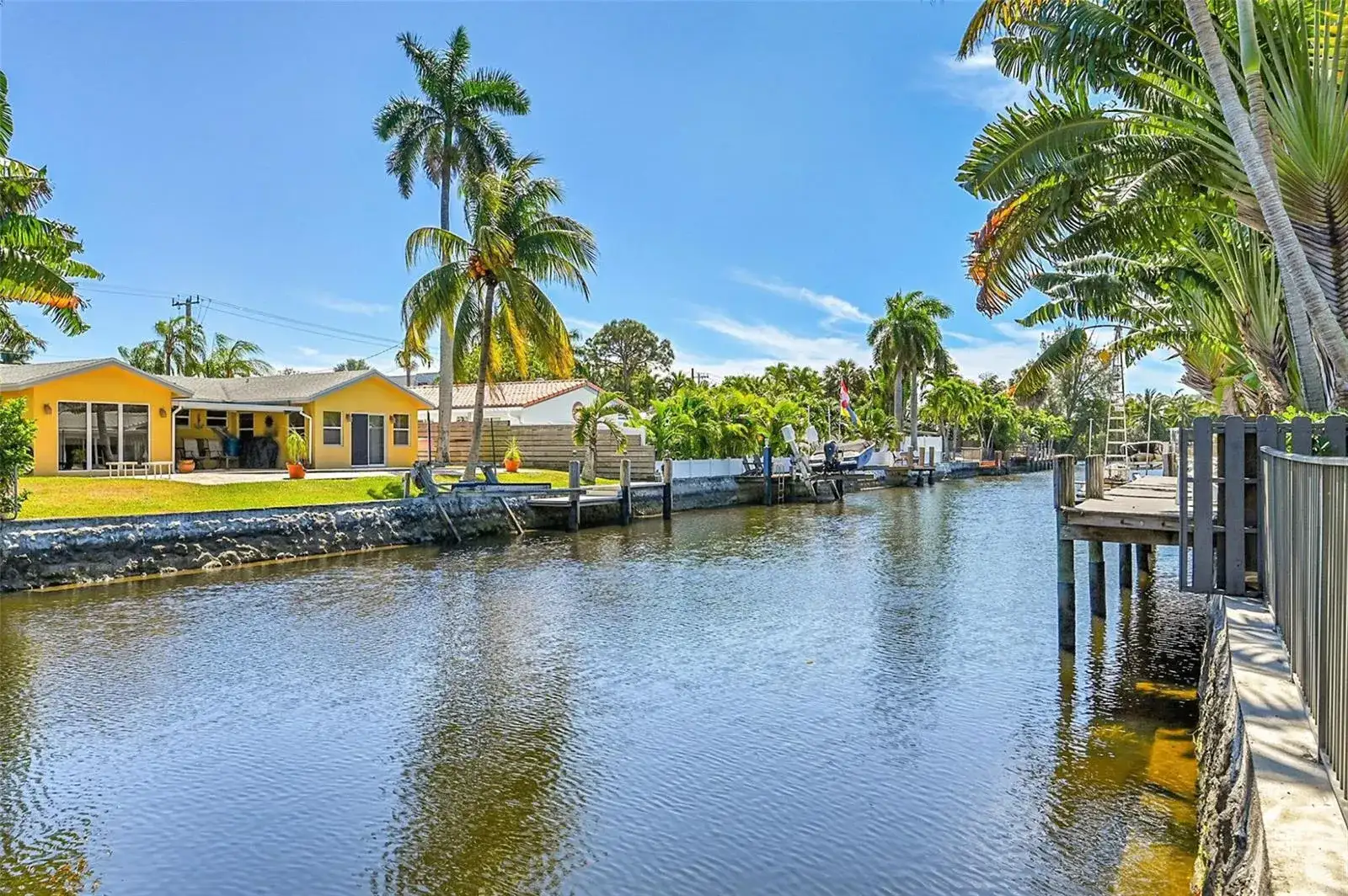 3044 NE 15th Terrace, Oakland Park FL 33334 photo 2