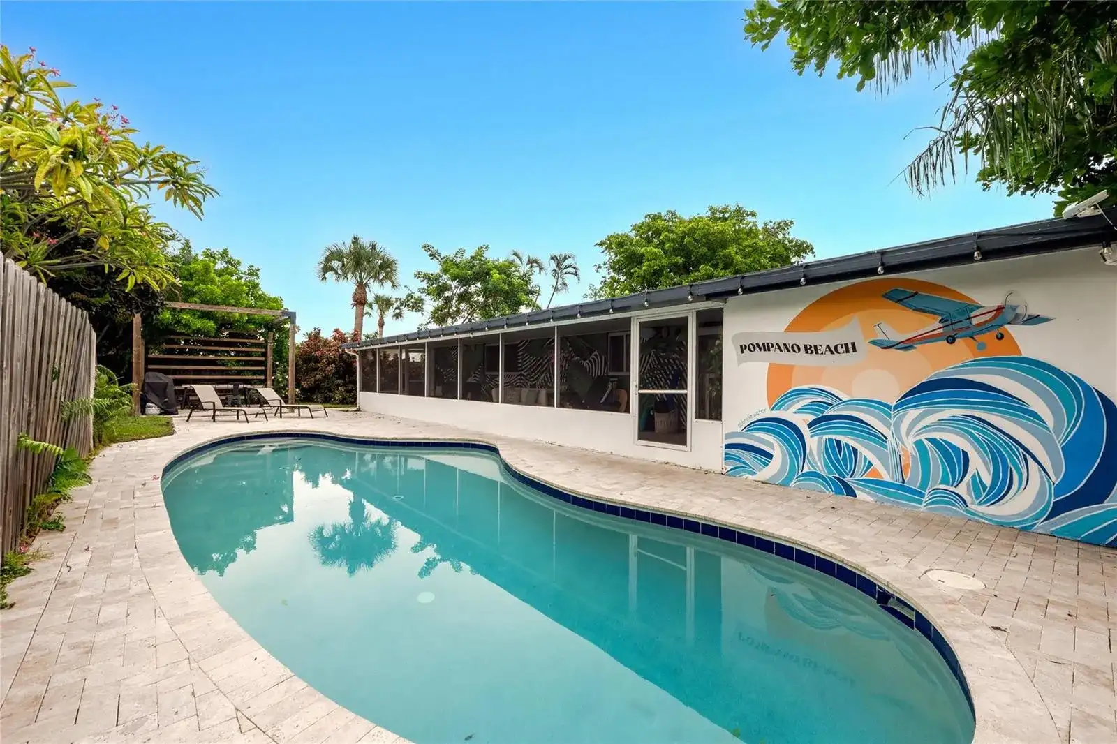 2621 NE 20th Street, Pompano Beach FL 33064 photo 3