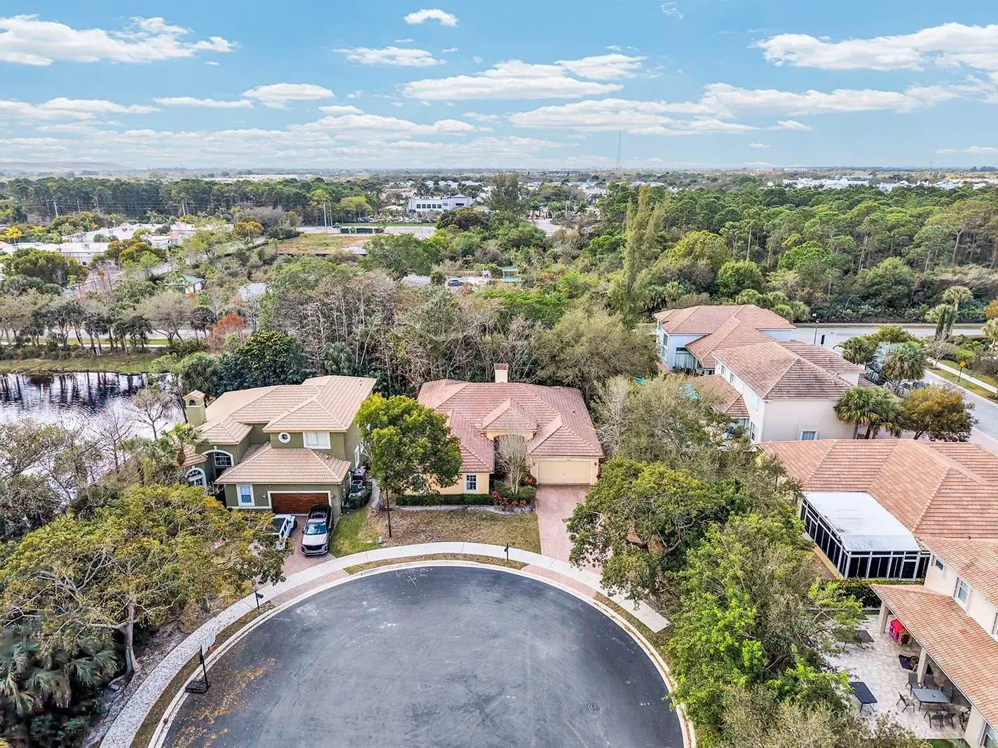 7104 NW 48th Lane, Coconut Creek FL 33073 photo 2