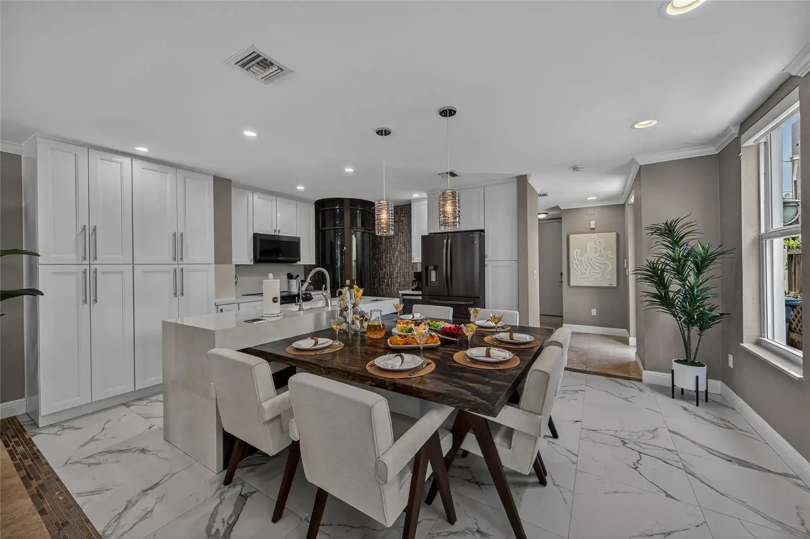 1215 NE 1st Street, Fort Lauderdale FL 33301 photo 3