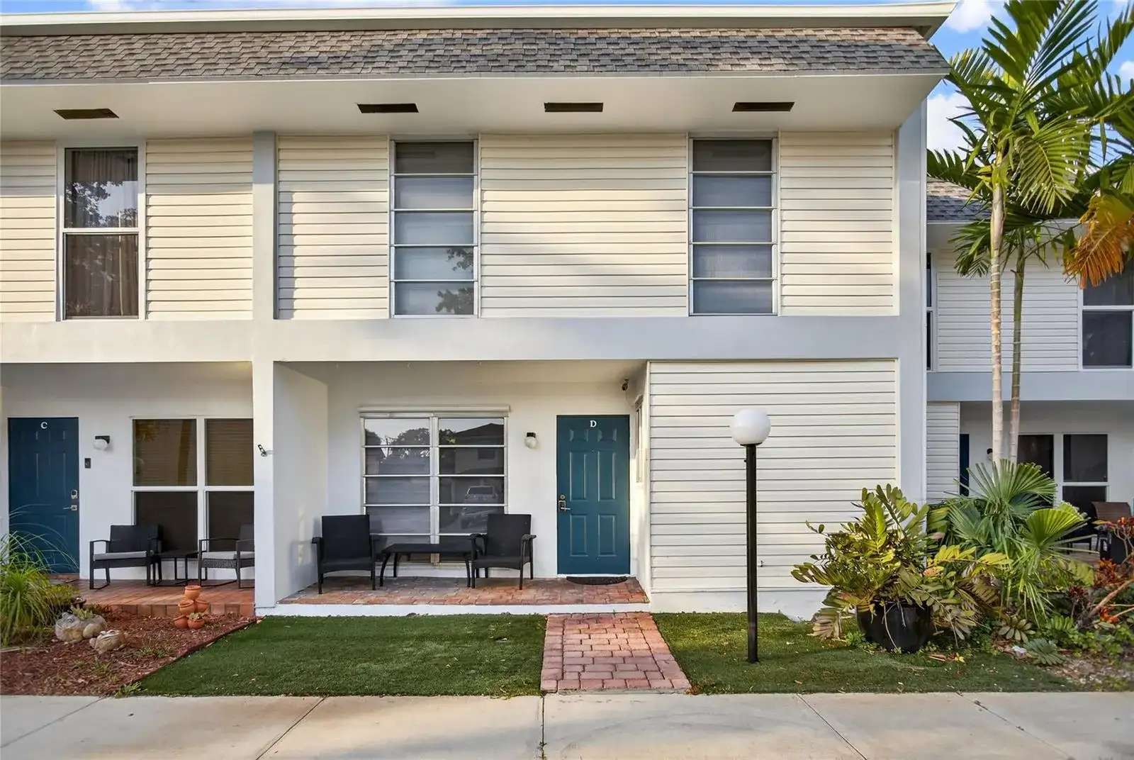 3331 Farragut Street # 8d, Hollywood FL 33021 photo 2