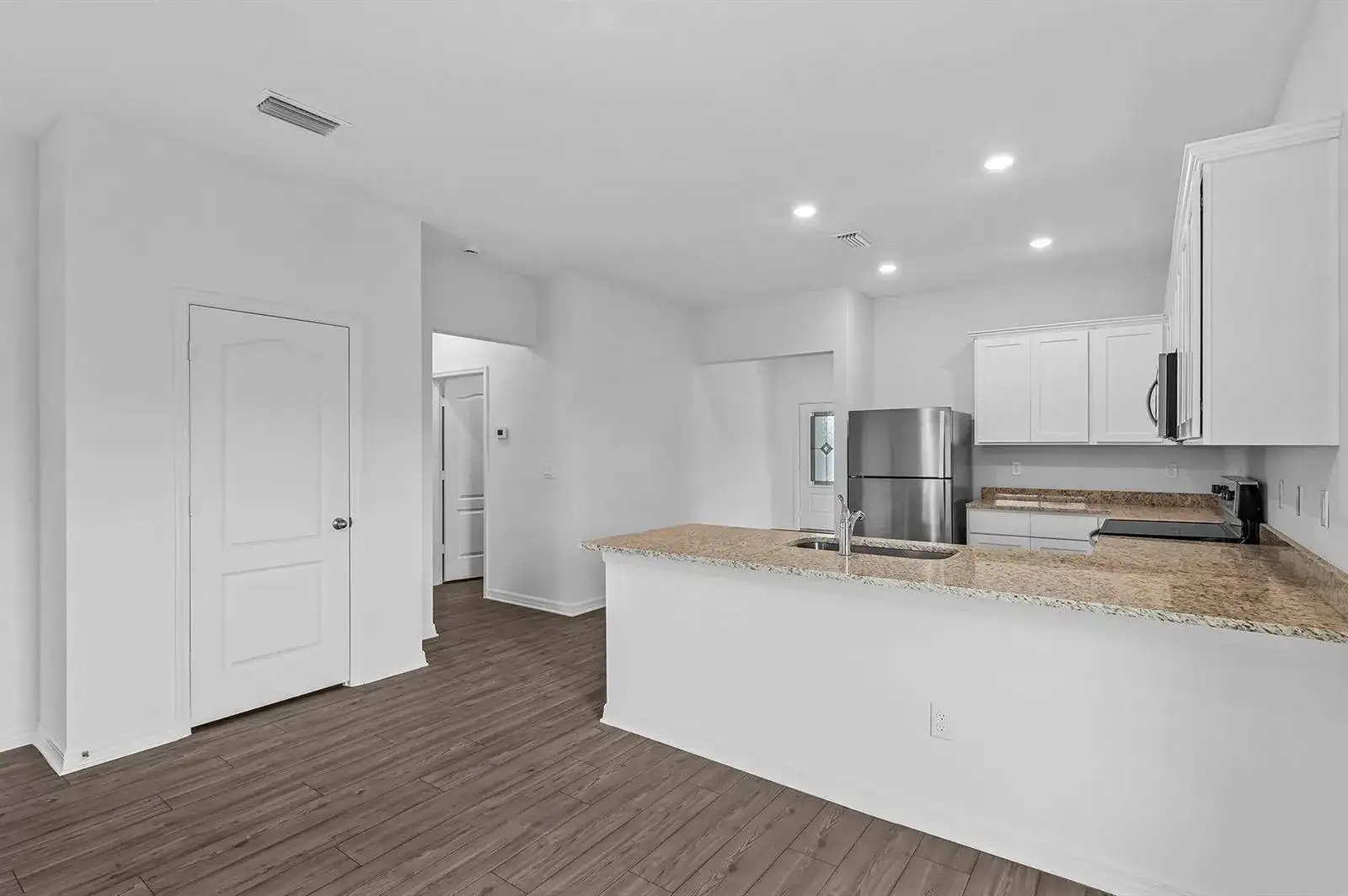 5604 Sunset Boulevard, Fort Pierce FL 34982 photo 5
