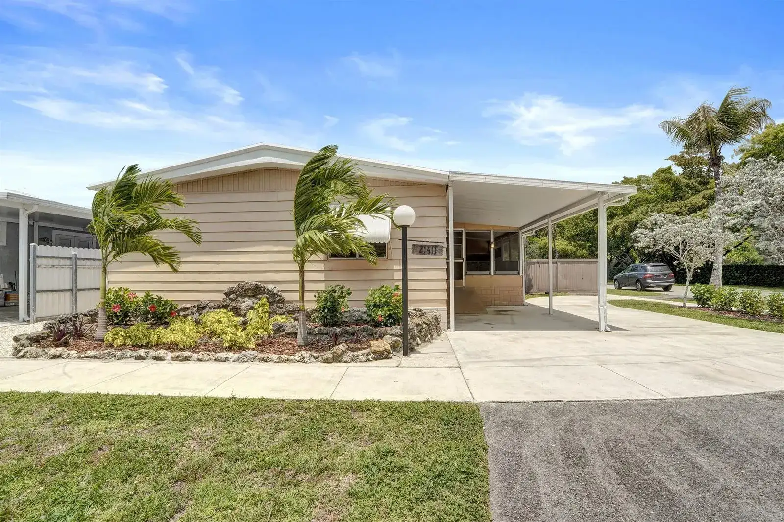 21411 NW 3rd Street, Pembroke Pines FL 33029 photo 3
