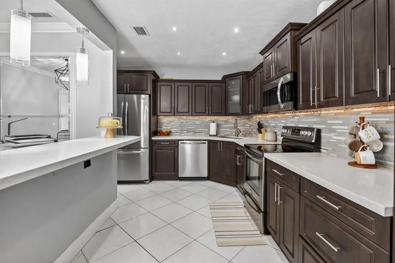 6500 SW 13th Street, Plantation FL 33317 photo 2