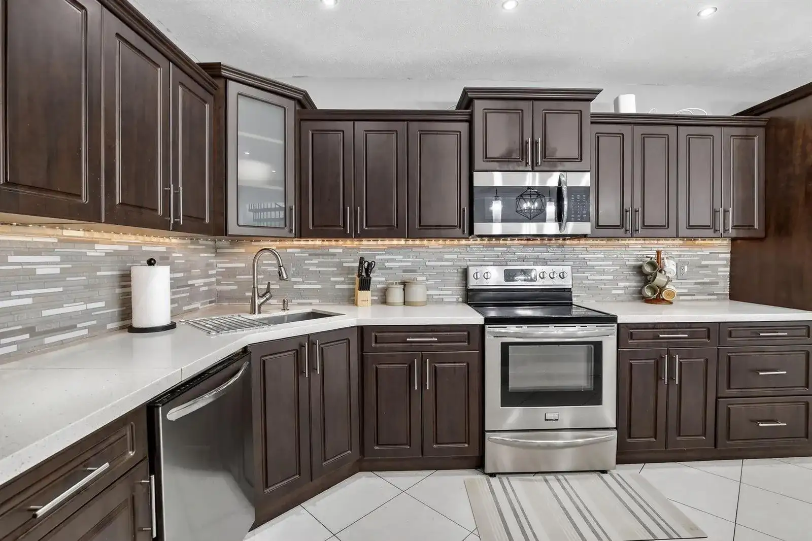 6500 SW 13th Street, Plantation FL 33317 photo 3