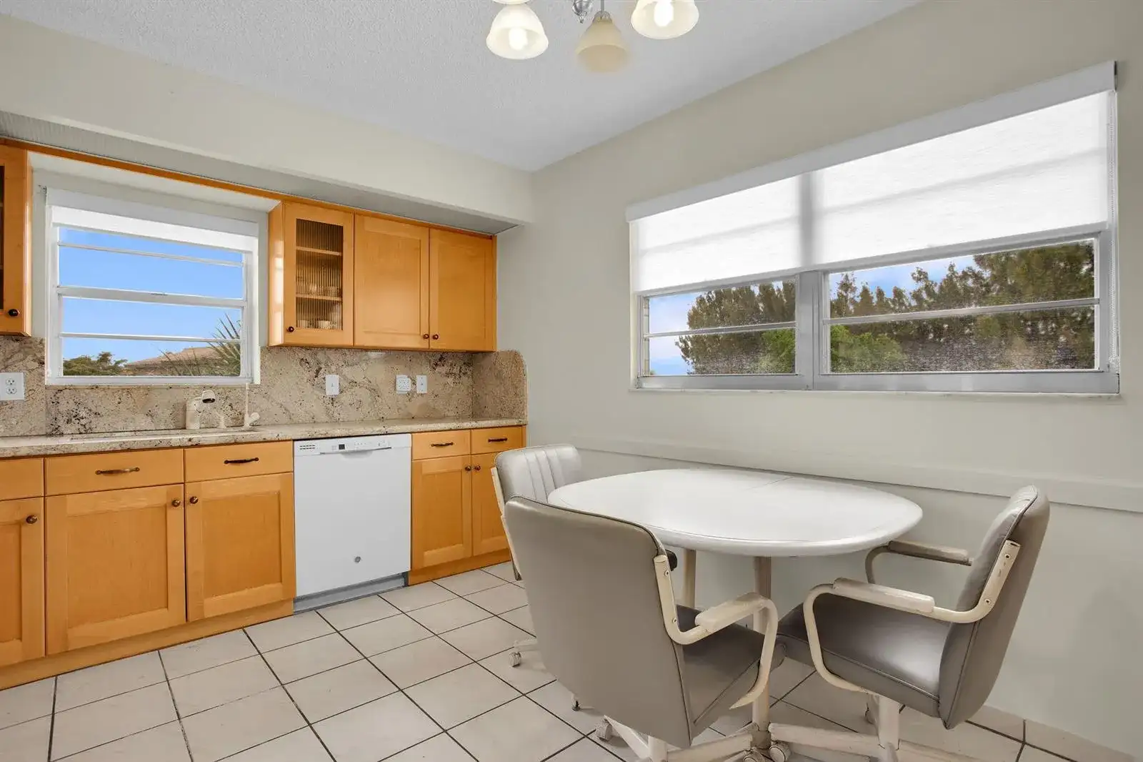 1605 Abaco Drive # M4, Coconut Creek FL 33066 photo 3