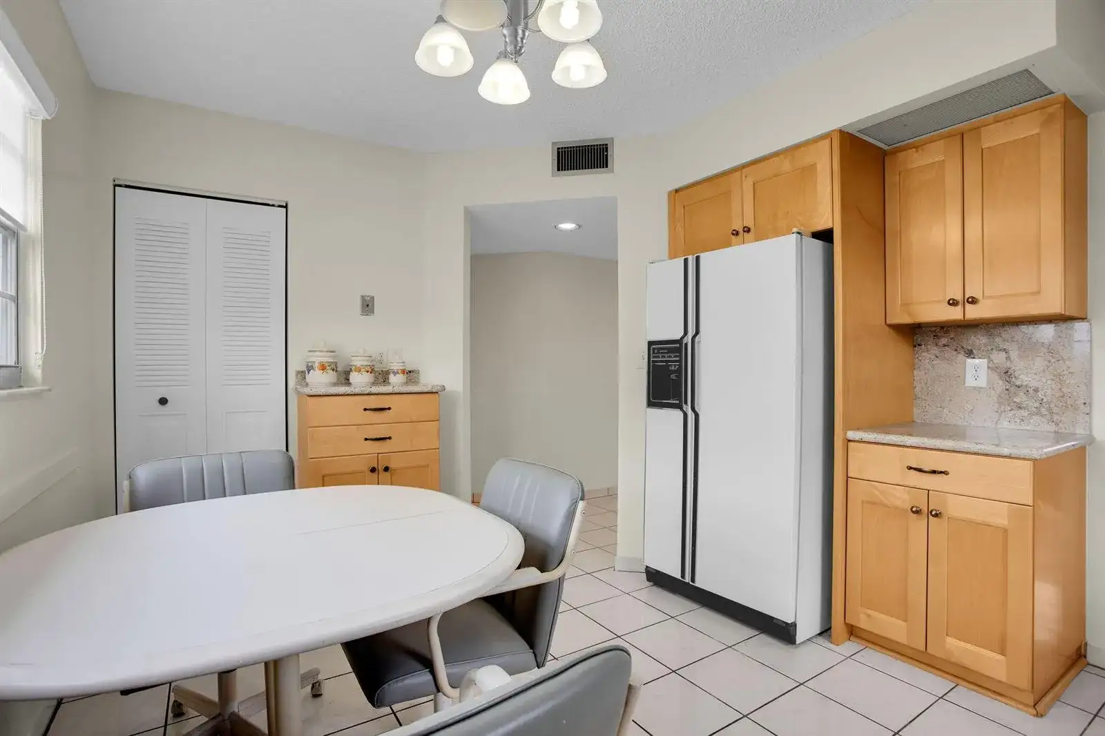 1605 Abaco Drive # M4, Coconut Creek FL 33066 photo 4